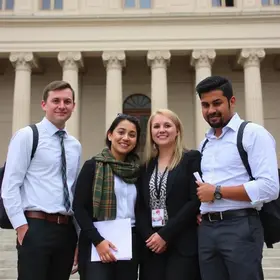 Estudantes de Direito da Unitoledo Wyden visitam a Justiça Federal