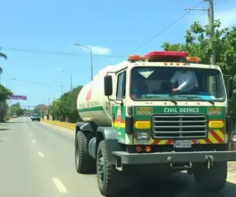 caminhão-pipa para a Defesa Civil de Araçatuba